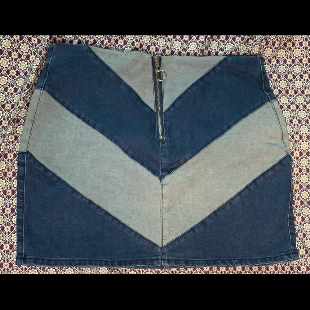 Chevron skirt